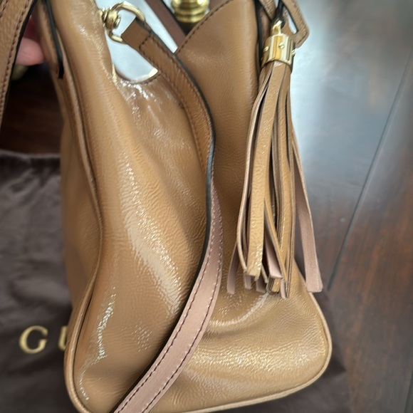 Gucci Patent Small Soho Shoulder Bag - Picture 6 of 15